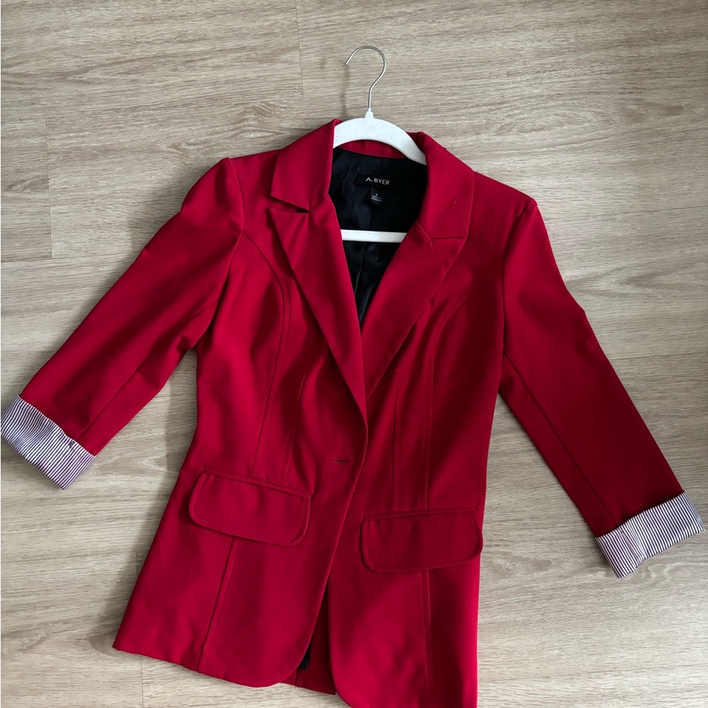 a. byer women’s red blazer